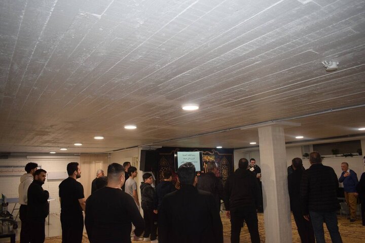 تقرير مصور/ مجلس عزاء بمناسبة شهادة السيدة فاطمة الزهراء (ع) في فنلندا