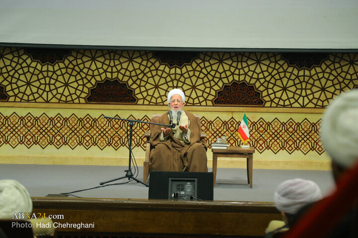 اجلاسیه اساتید سطوح عالی و خارج حوزه علمیه قم