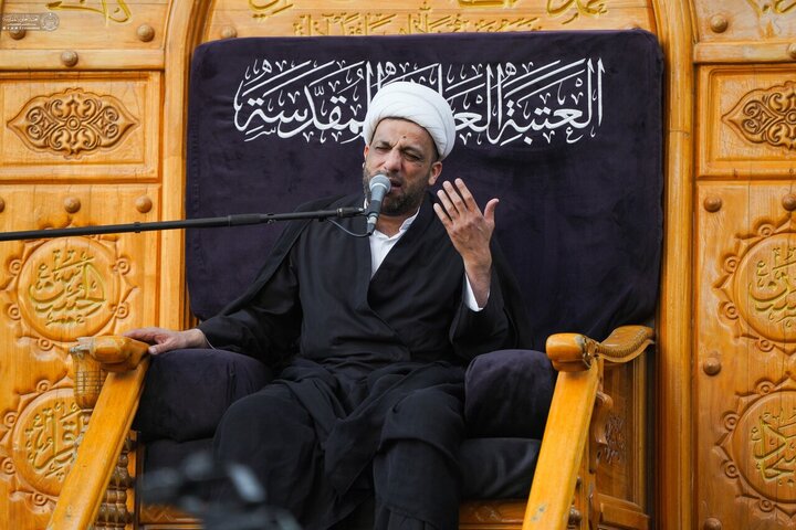 تقرير مصور/ مشاركة واسعة في إحياء ذكرى استشهاد السيدة "فاطمة الزهراء" (ع) بمدينة النجف الأشرف