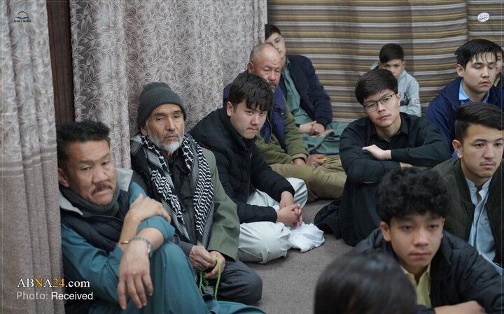 تصاویر | محفل عزای شیعیان هزاره در حسینیه علی بن ابی‌طالب کویته، پاکستان در ایام فاطمیه