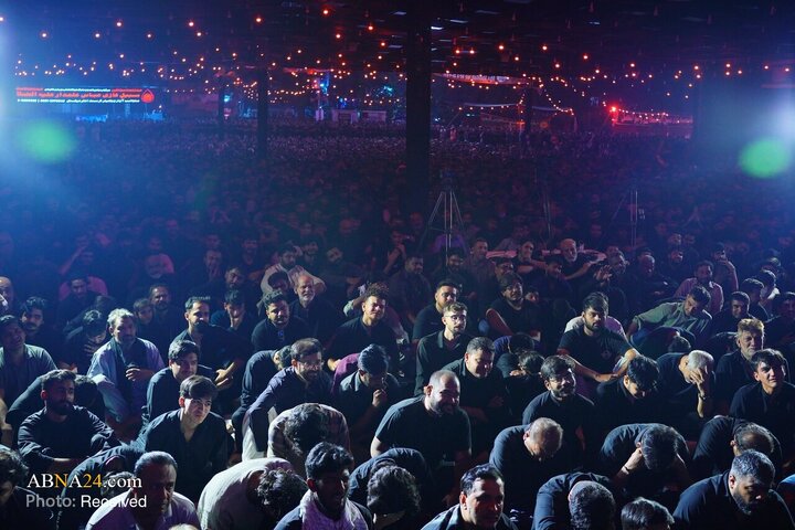 تصاویر | حضور انبوه جمعیت در مراسم عزاداری ایام فاطمیه در کراچی پاکستان