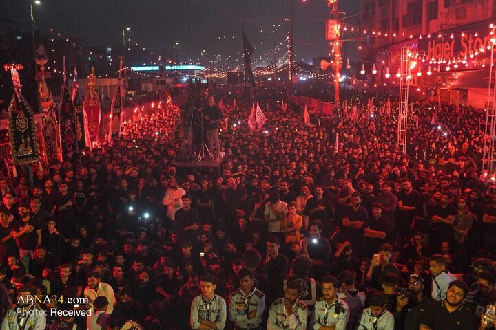 تصاویر | حضور انبوه جمعیت در مراسم عزاداری ایام فاطمیه در کراچی پاکستان