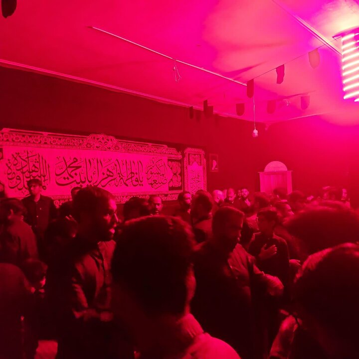 مؤسسه الصادق میزبان اردو زبانان عزادار حضرت زهرا(س) در شهر قم