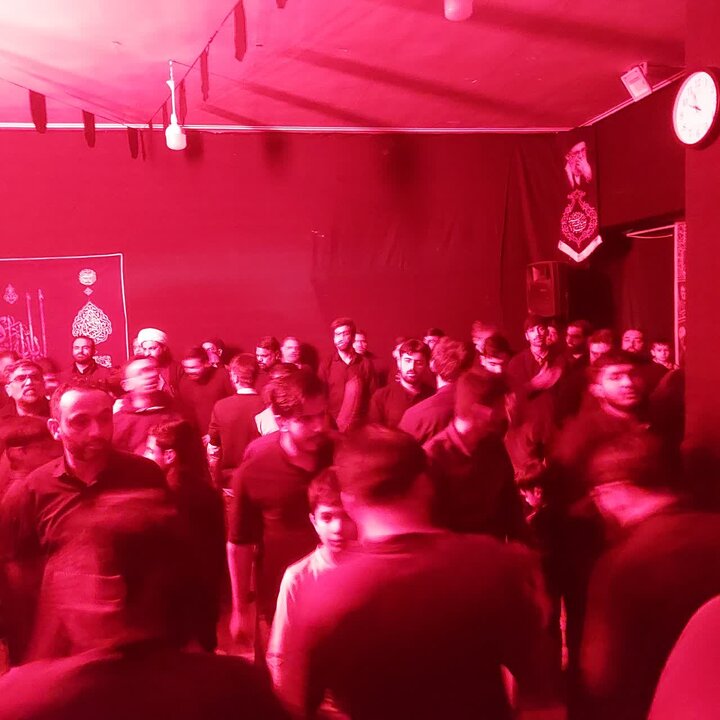 مؤسسه الصادق میزبان اردو زبانان عزادار حضرت زهرا(س) در شهر قم