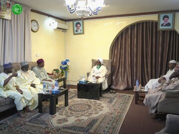Eruditos sunitas nigerianos se reúnen con el Sheij Zakzaky para promover la unidad islámica