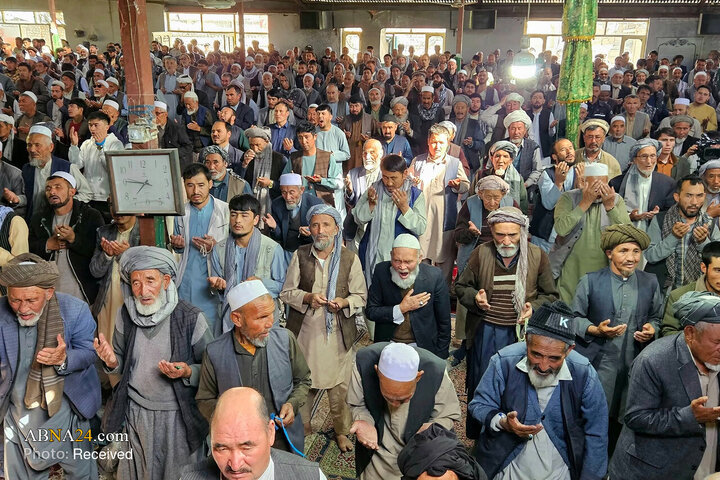 ကာဘူးလ်မြို့ အနောက်ဘက် တွင်  ရှီအဟ် မွတ်စလင်မ်များ၏ သောကြာနမာဇ် ပုံရိပ်များ ။ ။ Photos