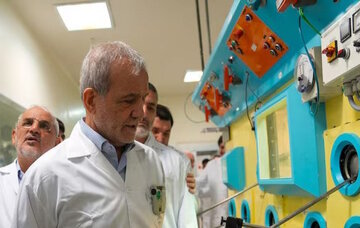 পেজেশকিয়ান: ইরান শান্তি চায়, কিন্তু চাপে নতি স্বীকার করবে না।