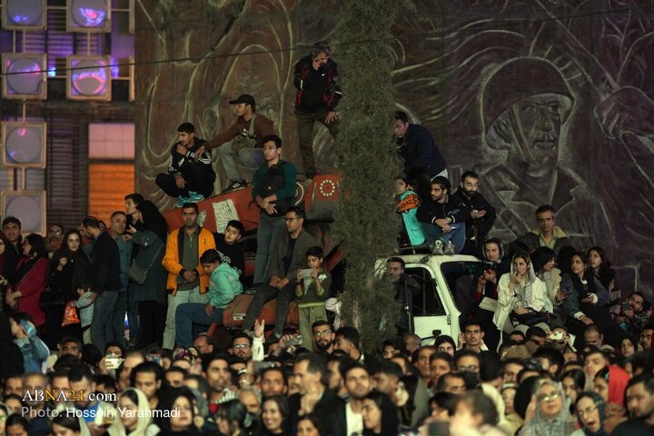 Photos: Unveiling of statue of "Those who kneel before Iran"