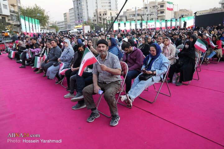 Photos: Unveiling of statue of "Those who kneel before Iran"