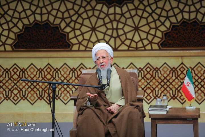 Photos: Conference of higher levels professors of Qom Seminary