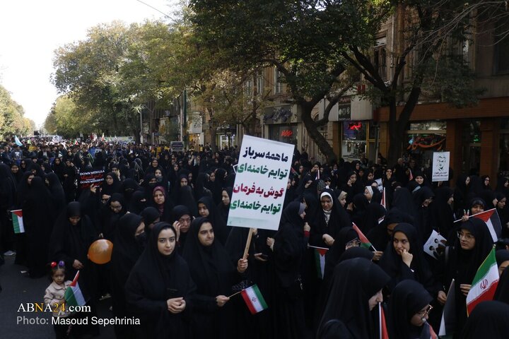 راهپیمایی یوم‌الله ۱۳ آبان «روز ملی مبارزه با استکبار جهانی» با شعار «متحد و استوار، مقابل استکبار»، همزمان با ایام شهادت حضرت فاطمه زهرا سلام‌الله علیها در مصلی اعظم امام خمینی(ره) تبریز برگزار شد.