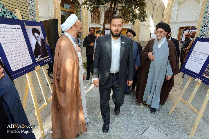 همایش بزرگداشت آیت‌الله سید ابوالقاسم دهکردی اصفهانی با حضور آیت الله طباطبایی نژاد نماینده ولی فقیه در استان اصفهان در مدرسه صدر بازار اصفهان برگزار شد.