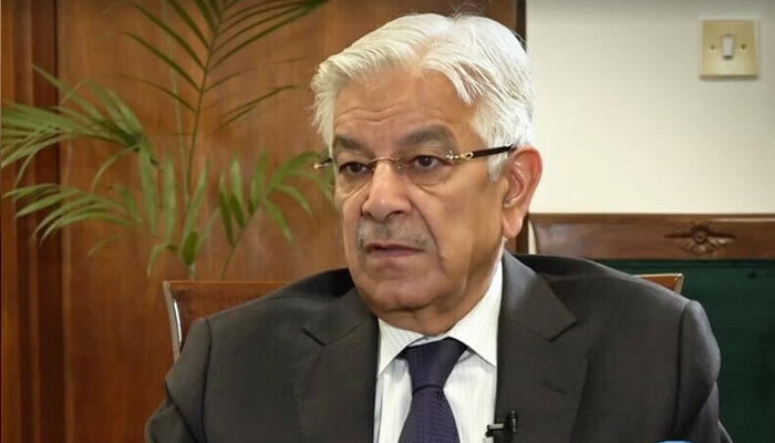 پاک افغان مذاکرات ختم ہوچکے، طالبان کی ڈھٹائی پر ثالثوں نے بھی ہاتھ اٹھالیے: وزیر دفاع پاکستان