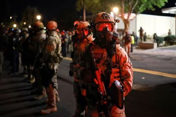 Ang desisyon ng hukom sa Estados Unidos laban sa utos ni Pangulong Donald Trump na magpadala ng National Guard sa Portland