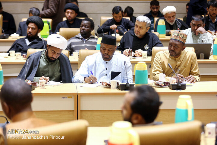 Photos: Specialized Commission of conference on "Us, West in Thought of Ayatollah Khamenei" held in Qom