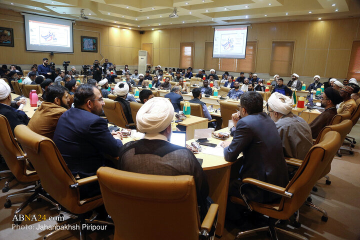 Photos: Specialized Commission of conference on "Us, West in Thought of Ayatollah Khamenei" held in Qom