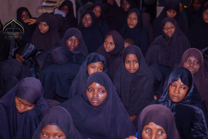 تقرير مصور/ مجلس عزاء استشهاد السيدة "فاطمة الزهراء" (ع) بمدينة كادونا النيجيرية