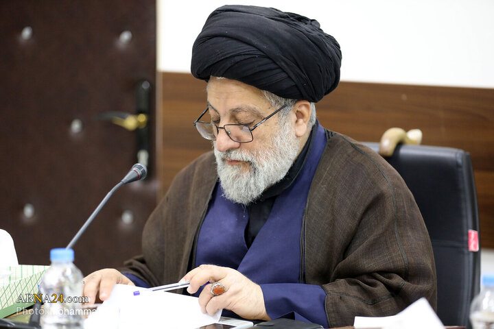 Photos: Members of “Amana al-Rasool” Congress meet with Ayatollah Ramazani