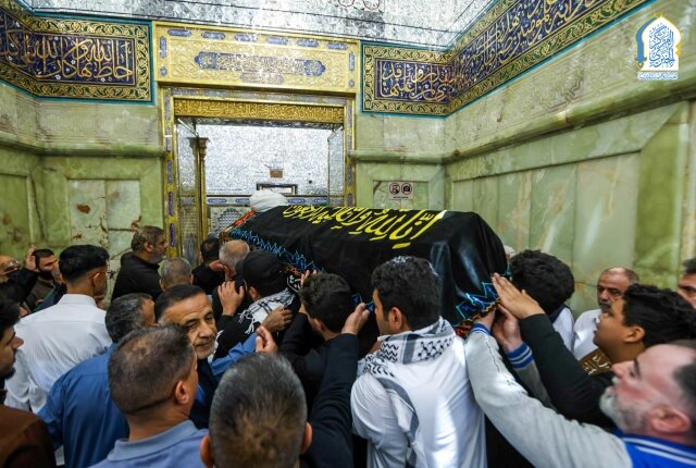 تشييع وكيل المرجعية الدينية الشيخ عبد الحسين الكرعاوي "طيب الله ثراه" في العتبة الكاظمية