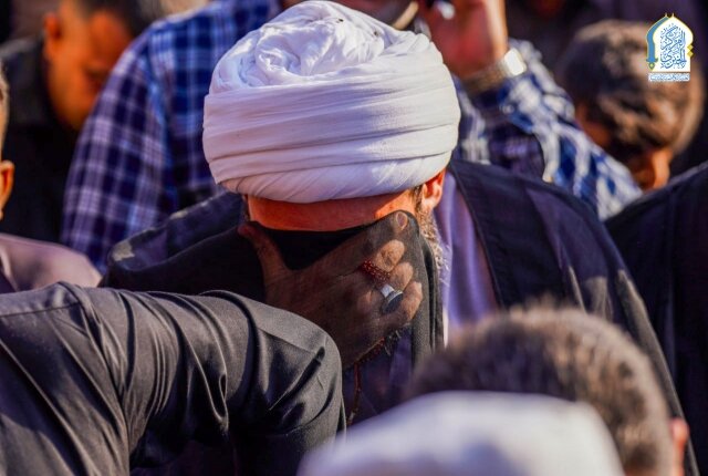 تشييع وكيل المرجعية الدينية الشيخ عبد الحسين الكرعاوي "طيب الله ثراه" في العتبة الكاظمية