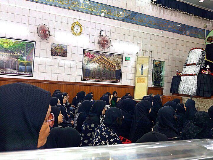 تصویر خبر | میانمار: حسینیہ حضرت عباس(ع) میں حضرت فاطمہ زہرا(س) کی یاد میں مجلسِ عزا