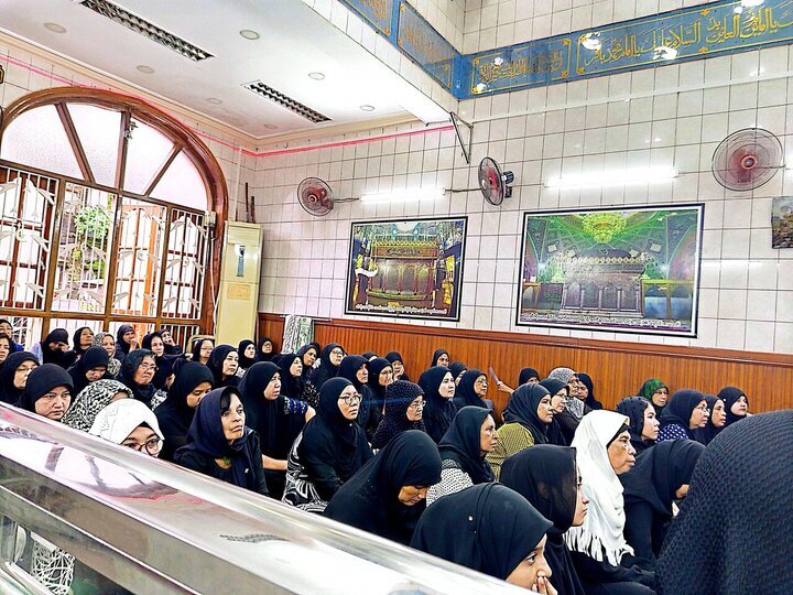 تصویر خبر | میانمار: حسینیہ حضرت عباس(ع) میں حضرت فاطمہ زہرا(س) کی یاد میں مجلسِ عزا