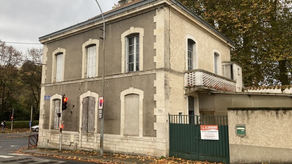 مسجد تاریخی پواتیه فرانسه به قیمت ۱۳۸ هزار یورو فروخته شد