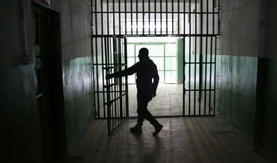 «المرصد السوري»: مقتل 59 شخصاً في سجون الحكومة الانتقالية خلال 2025
