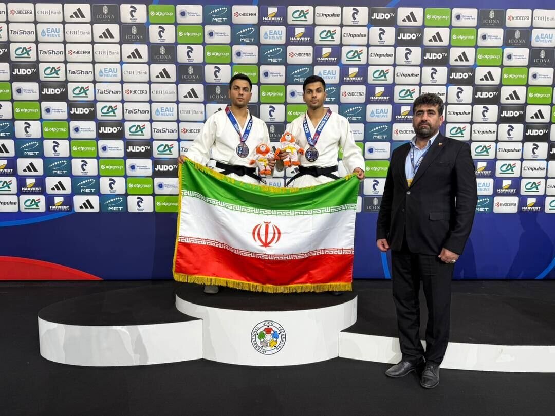 21 yaşadək “Kata” komandamız dünya ikincisi oldu — İran bayrağına hərbi salam