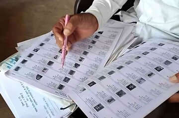 کارزار سراسری مساجد بنگال هند برای راهنمایی مسلمانان در پر کردن فرم‌های رأی‌دهندگان