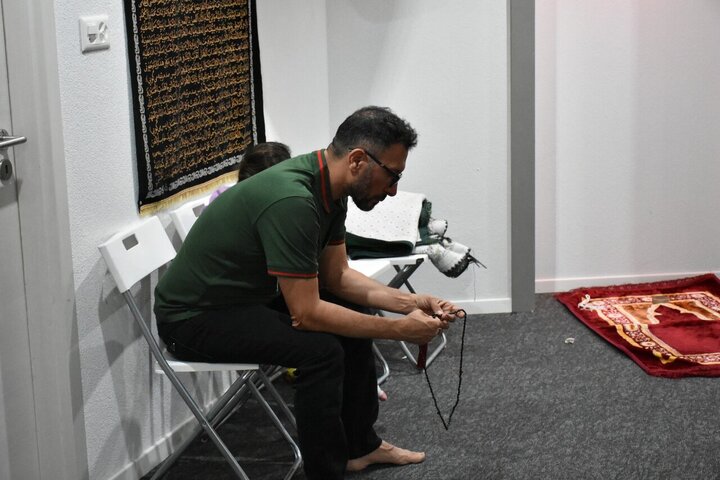 تقرير مصور/ مجلس عزاء استشهاد السيدة فاطمة الزهراء (عليها السلام) في مركز أهل البيت (ع) في سويسرا