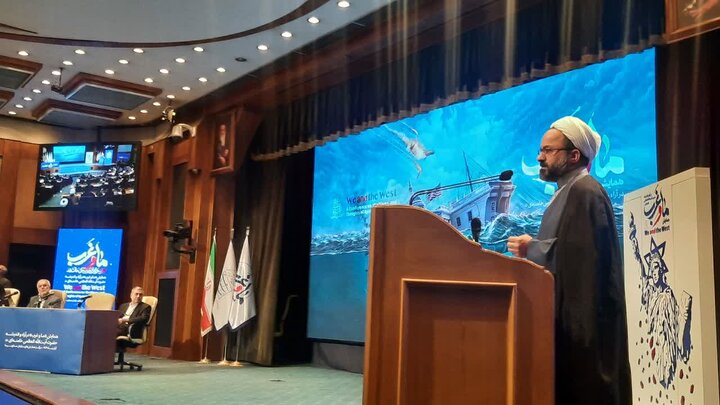 بابایی: ترسیدن یا نترسیدن، سرنوشت مواجهه ما و غرب را رقم می‌زند