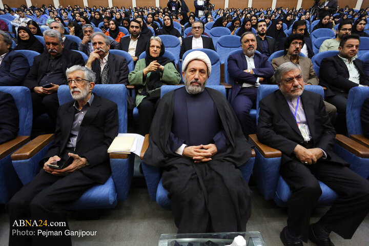 جشنواره بین‌المللی شعر «نبی رحمت» در اصفهان