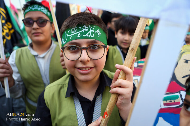 အီရန် နိုင်ငံသားများ မှ အာဘန်လ ၁၃ ရက်နေ့  အမျိုးသားချီတက်ပွဲ ပြုလုပ် ၊ ကွမ်း ။ ။ Photos