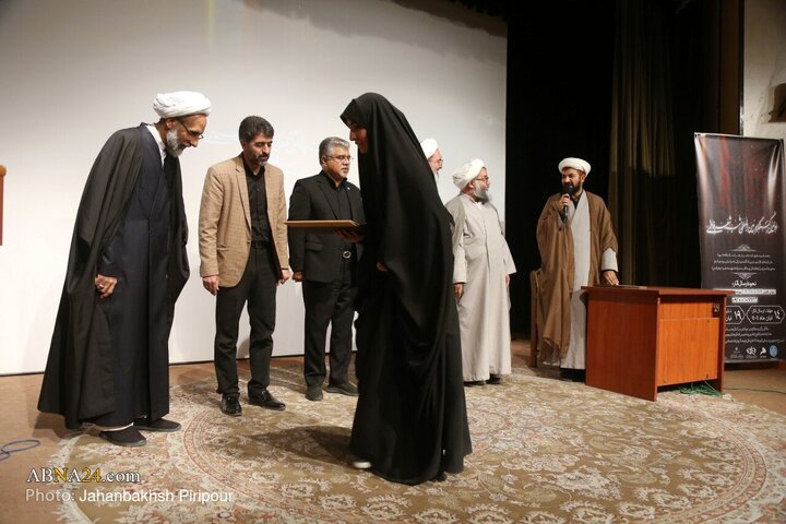 اولین کنگره بین‌المللی شب شعر فاطمی در قم