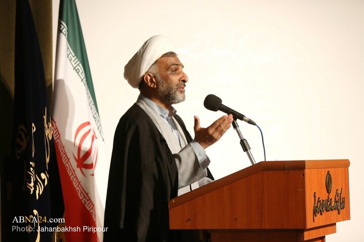 اولین کنگره بین‌المللی شب شعر فاطمی در قم