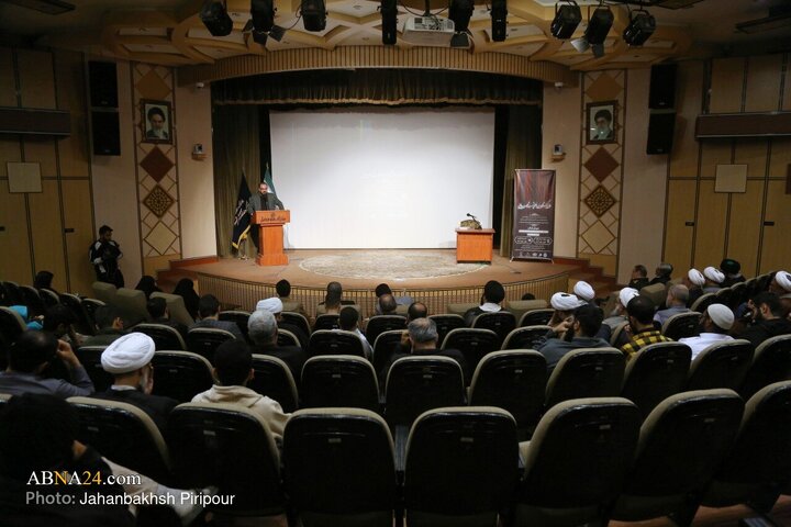 اولین کنگره بین‌المللی شب شعر فاطمی در قم