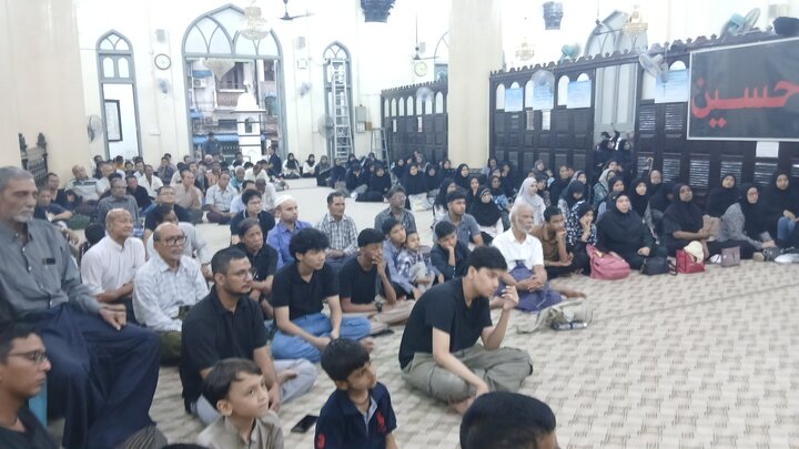 ရန်ကုန် မြို့ မဂို ရှီအဟ် ဂျအ်မေ့ ဗလီ တွင် နိုဝင်ဘာလ ၈ ရက်နေ့ နှင့် ၉ ရက်နေ့တွင် ပြုလုပ်သည့် သခင်မကြီး ဖွာတွေမဟ် ဇဲဟ်ရာ (စ.အ) ၏ ရှဟာဒသ် မဂျ်လစ်  ။ ။ Photos