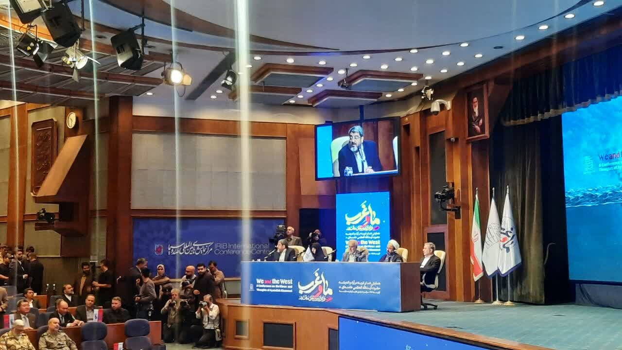 تحریم‌ها و فشارها به خاطر تسخیر سفارت نبود، به خاطر استقلال ایران بود