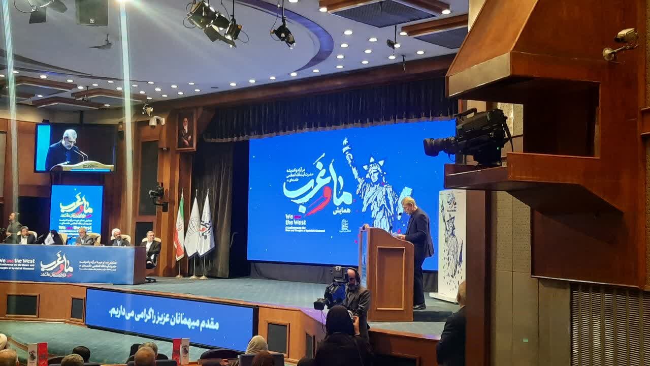 انقلاب، رابطه‌ ایران را با غرب از وابستگی به استقلال تغییر داد/ ترامپ با شعار »صلح از طریق قدرت«، دشمن استقلال ملت‌هاست