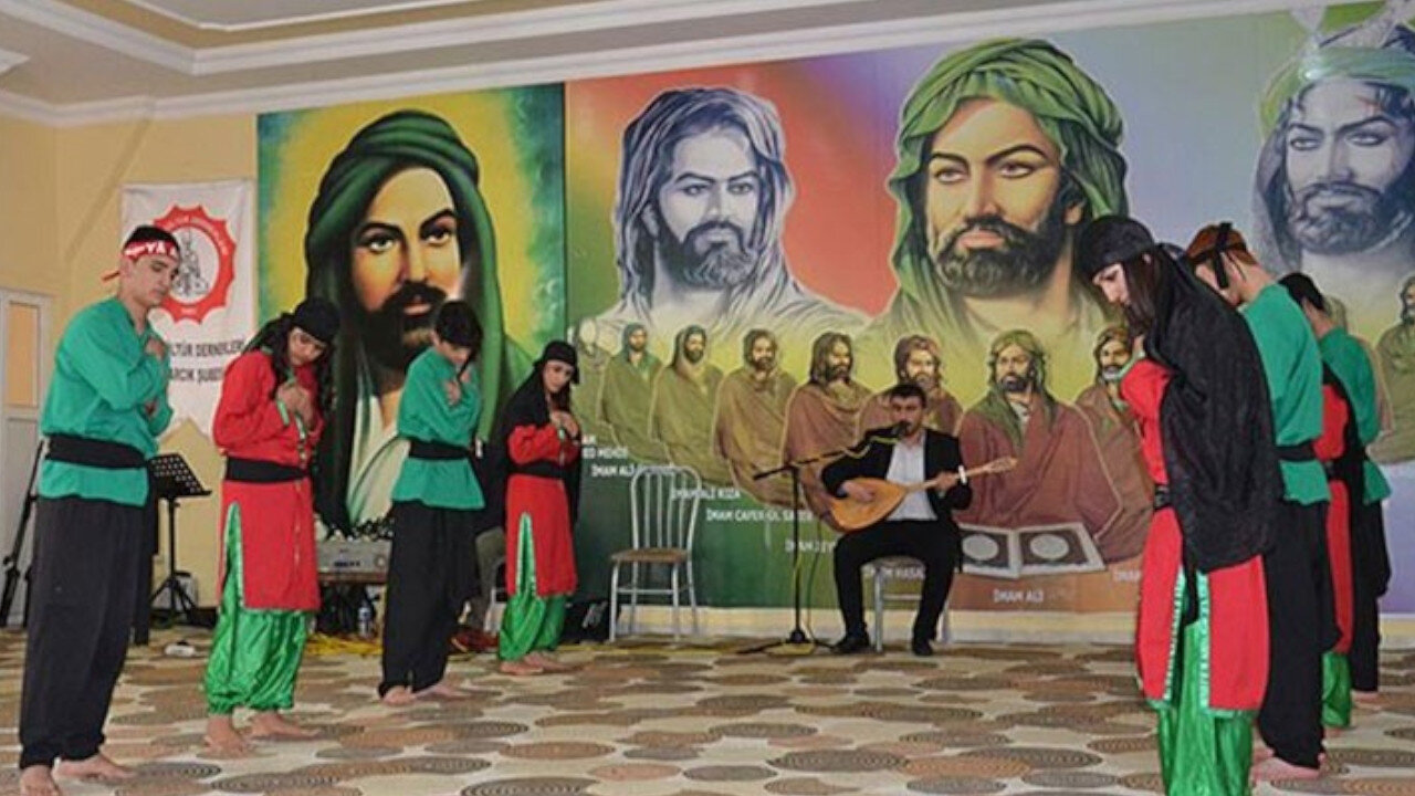 بررسی ابعاد اجتماعی و مذهبی علویان ترکیه در نشست قم/ ریشههای تاریخی دوری علویان از نماز و تلاش ددهها برای بازگشت