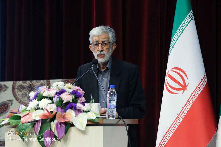 Photos: "Prophet of Mercy" International Poetry Festival held in Isfahan