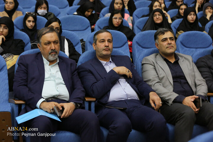 Photos: "Prophet of Mercy" International Poetry Festival held in Isfahan