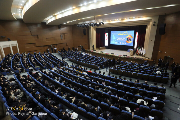 Photos: "Prophet of Mercy" International Poetry Festival held in Isfahan
