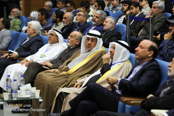 Photos: "Prophet of Mercy" International Poetry Festival held in Isfahan