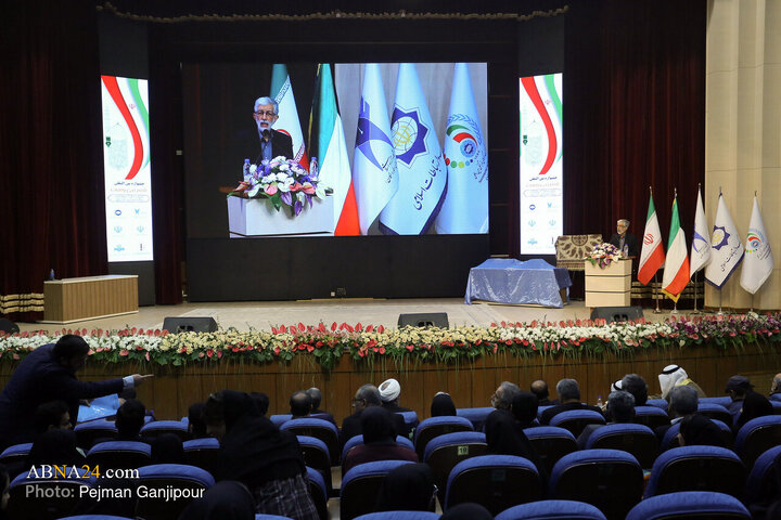 Photos: "Prophet of Mercy" International Poetry Festival held in Isfahan