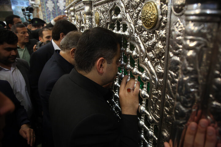 Photos: Iranian mayors paid pilgrimage visit to Hazrat Masoumeh holy shrine