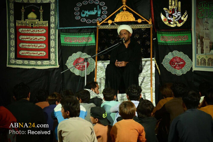 تصاویر | جامشورو: امام بارگاہ امام موسیٰ کاظمؑ میں محبانِ حضرت فاطمہ زہراؑ کی عزاداری