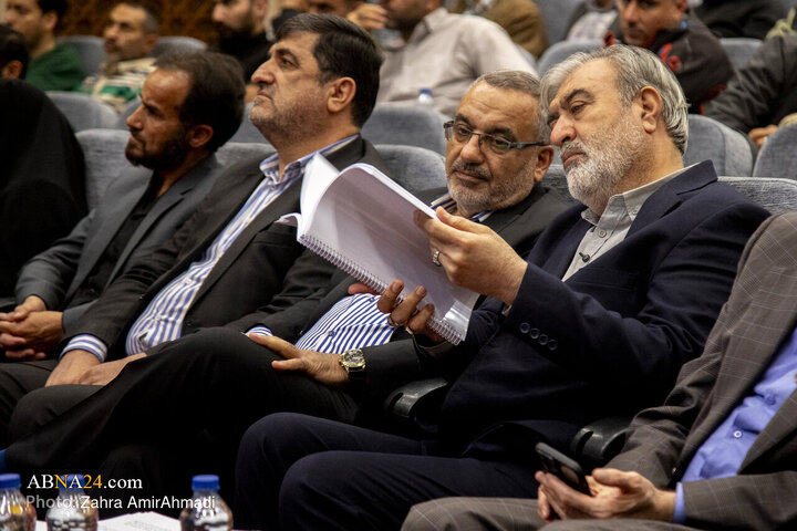 گزارش تصویری | رونمایی از دادنامه خانواده‌های شهدای امنیت علیه دولت امریکا