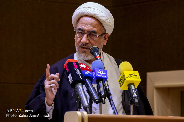 گزارش تصویری | رونمایی از دادنامه خانواده‌های شهدای امنیت علیه دولت امریکا